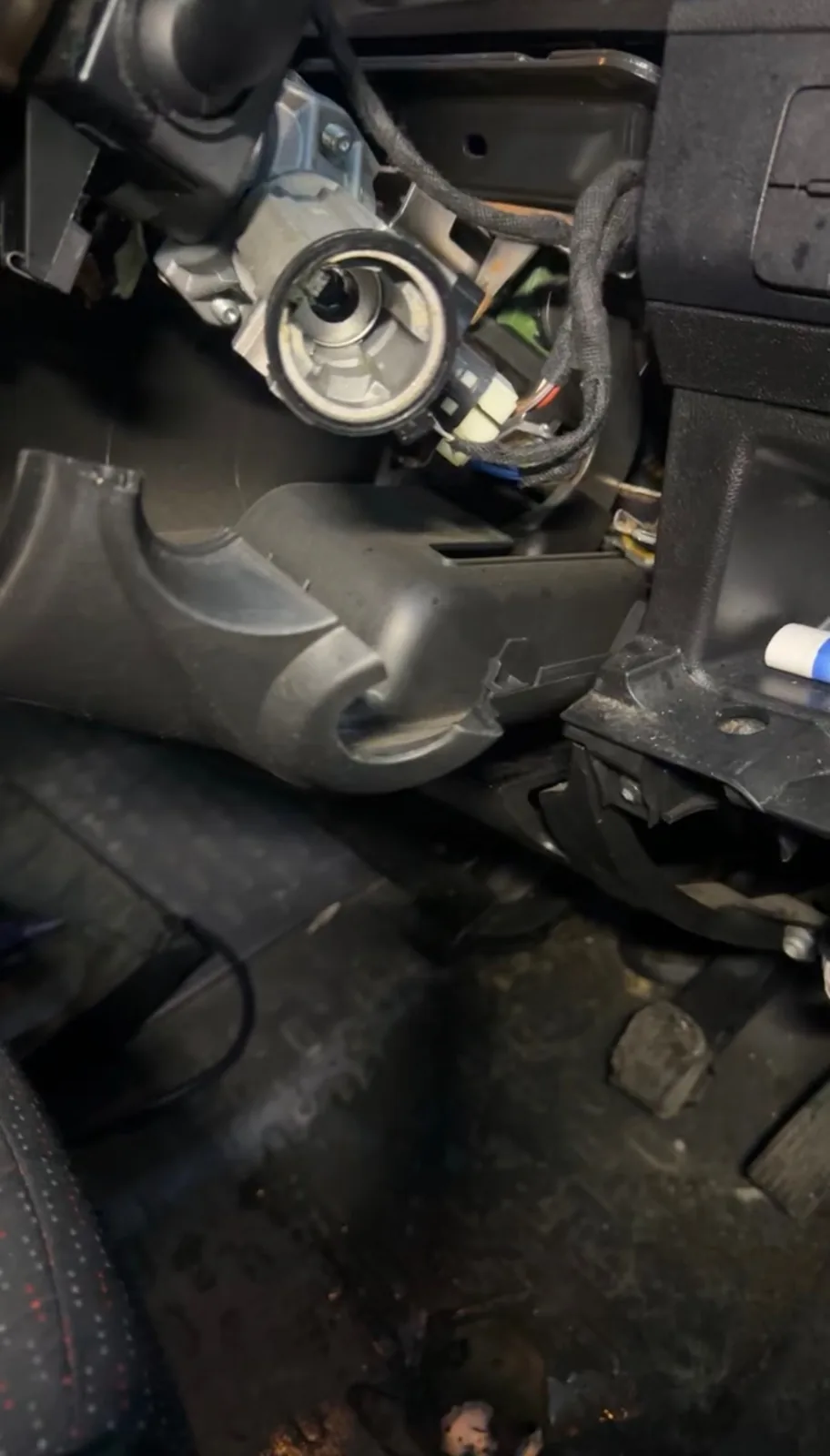 Ignition switch dismantled during a mobile ignition repair in Derby